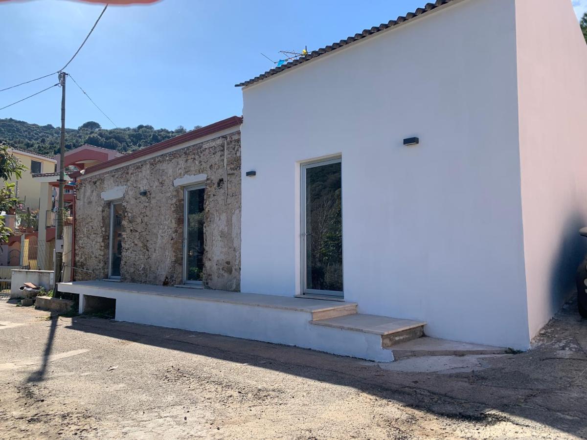 Mp Luxury Room Budoni Exterior photo